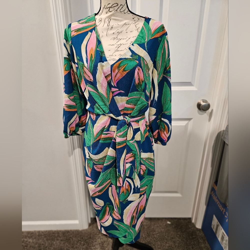 Maggy London Vibrant Green and Blue Wrap Dress Size 4